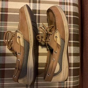 Maui Island Shoes Size 8M